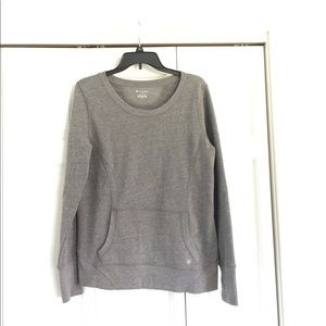 Tek Gear Crew Neck - Like New